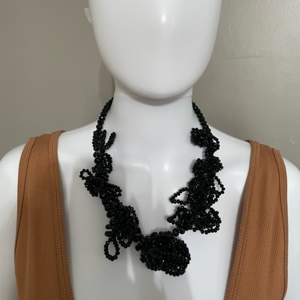 Black beaded moldable necklace